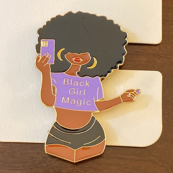 Black Girl Magic Cellphone Grip - Picture 4 of 5